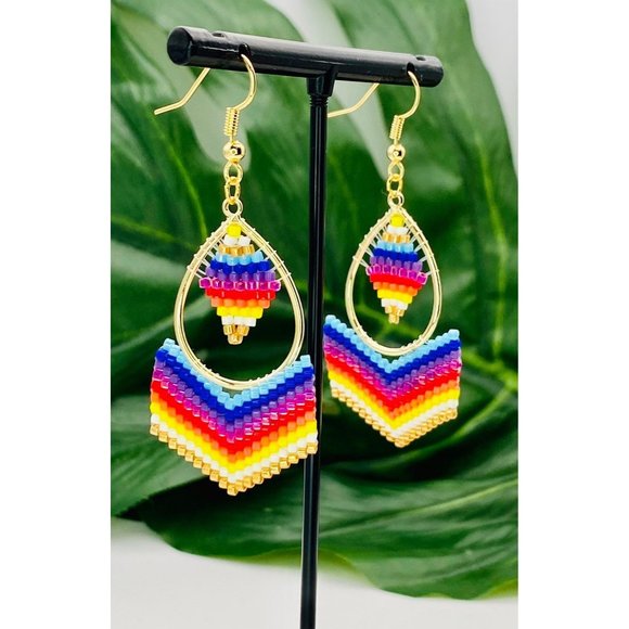 Handwoven Miyuki rice beaded boho earrings - Picture 3 of 8